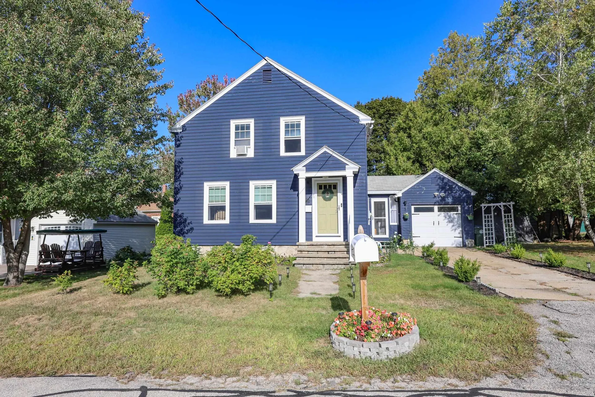 22 Crawford Street Manchester NH 03109