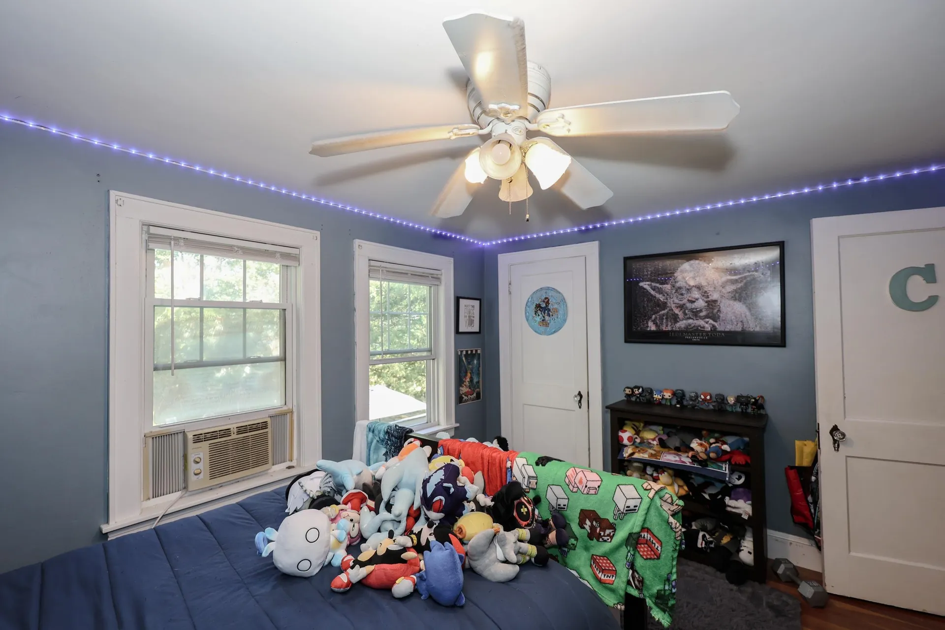 22 Crawford Street Manchester NH 03109