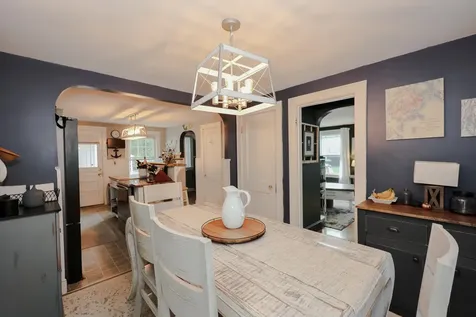 22 Crawford Street Manchester NH 03109