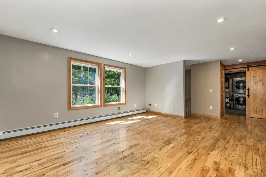 1111 Stark Road Conway NH 03813