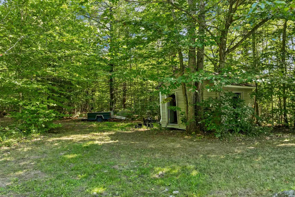 1111 Stark Road Conway NH 03813