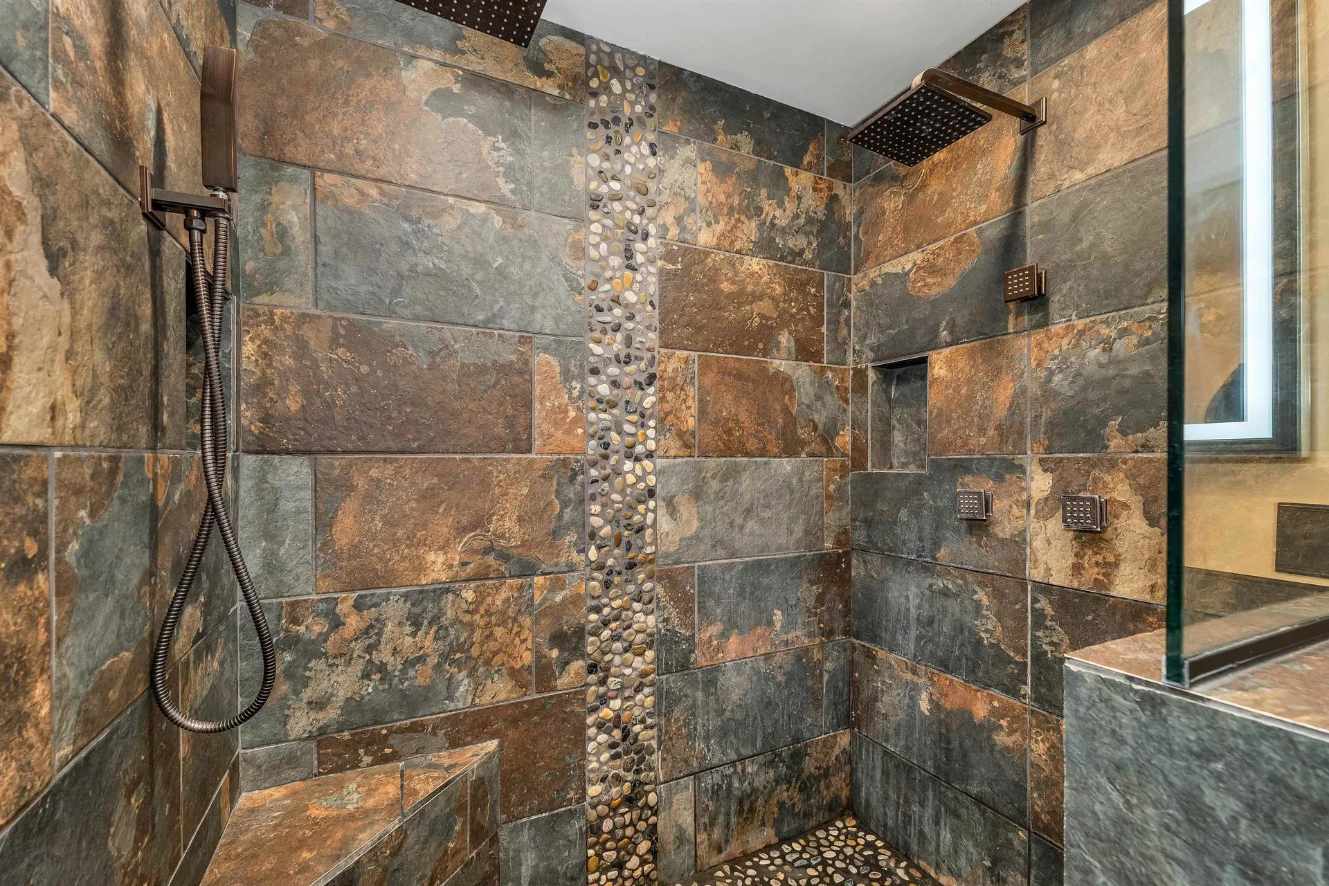 1111 Stark Road Conway NH 03813