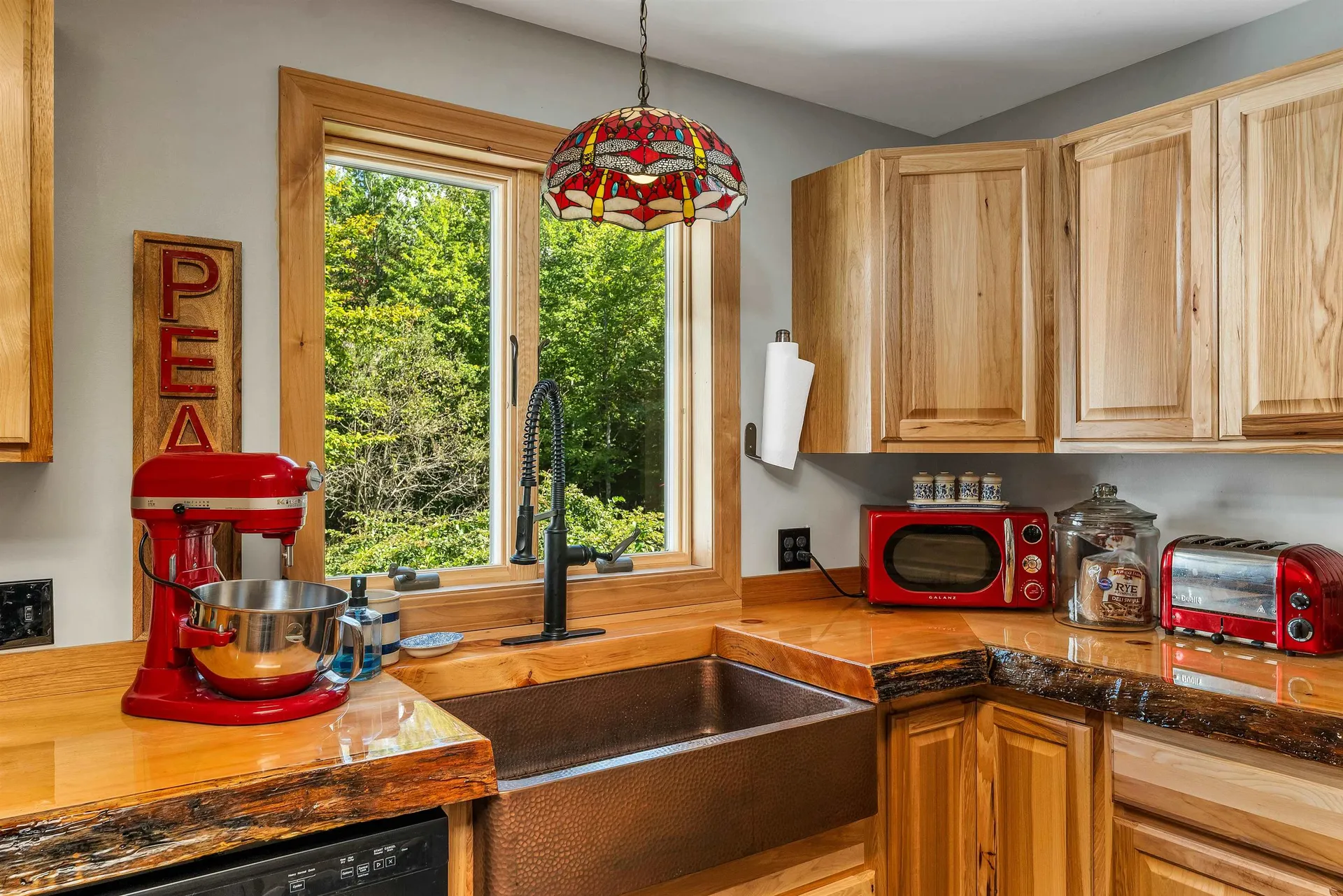 1111 Stark Road Conway NH 03813