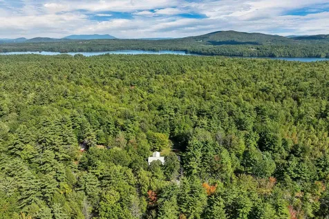 1111 Stark Road Conway NH 03813