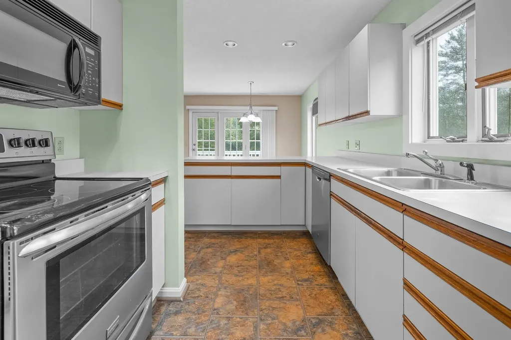 51 Russell Street Arlington VT 05250