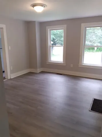 48 Spring Street Swanzey NH 03446