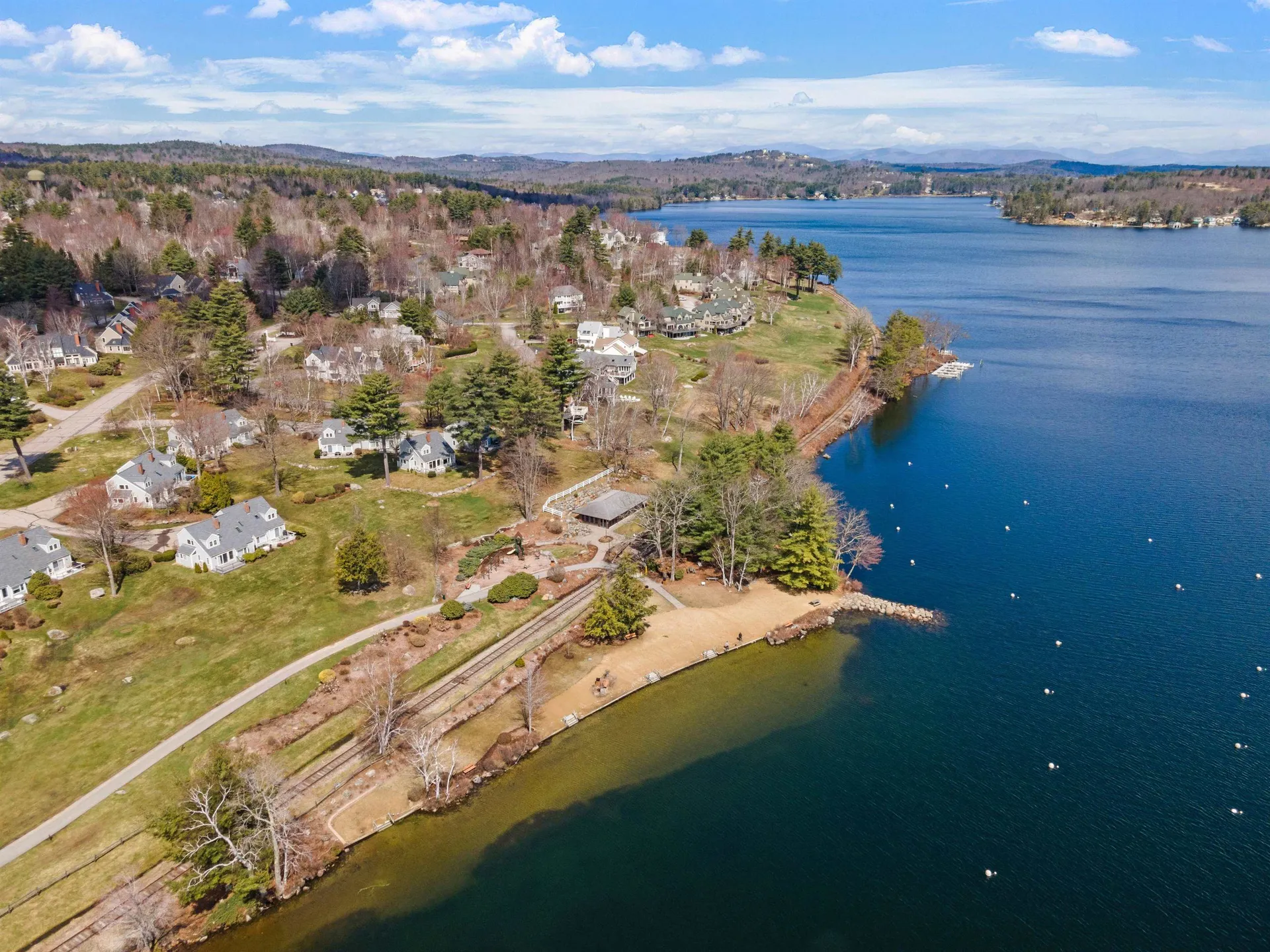 11 Lantern Circle Laconia NH 03246