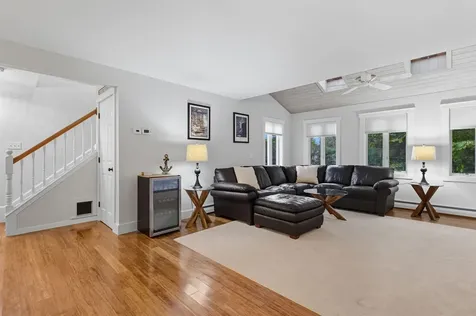 11 Lantern Circle Laconia NH 03246