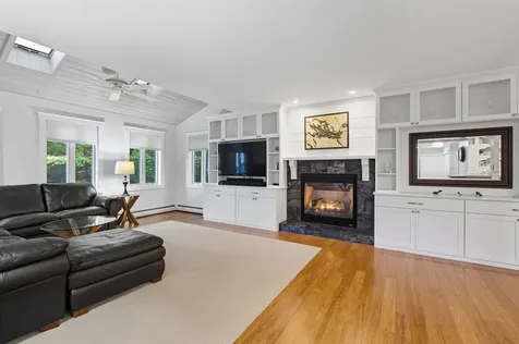 11 Lantern Circle Laconia NH 03246
