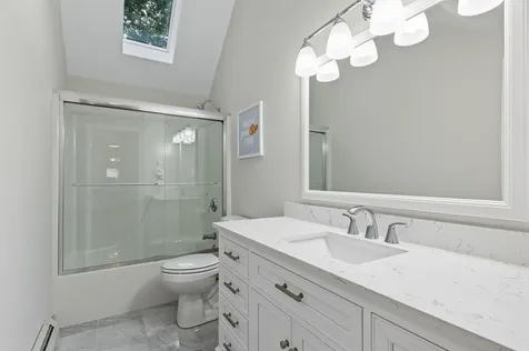 11 Lantern Circle Laconia NH 03246