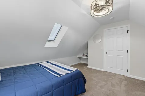 11 Lantern Circle Laconia NH 03246