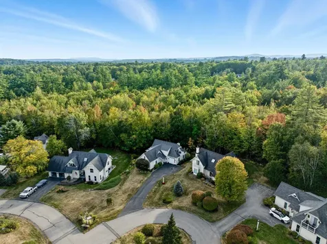 11 Lantern Circle Laconia NH 03246