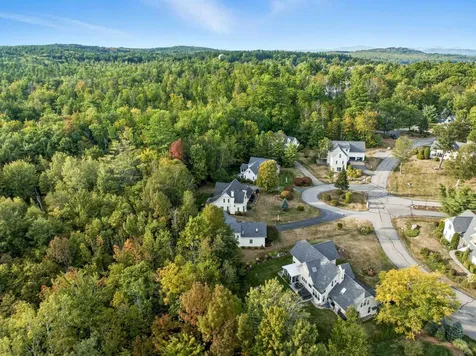 11 Lantern Circle Laconia NH 03246