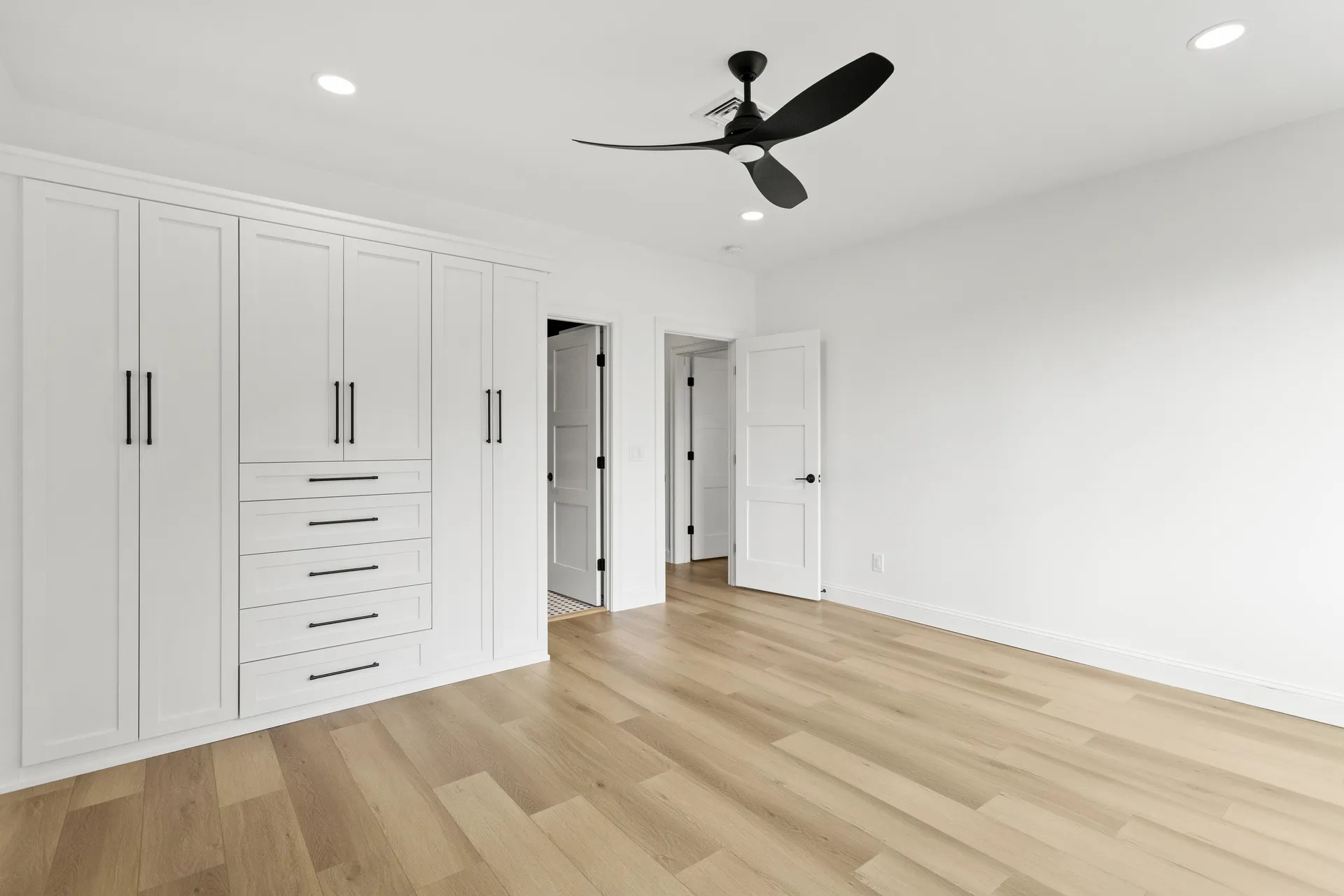 10 Hobart Lane Hollis NH 03049