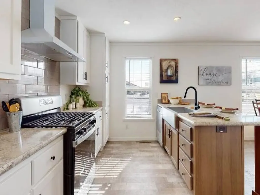 5 Garden Way Troy NH 03465