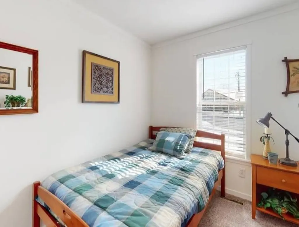 5 Garden Way Troy NH 03465