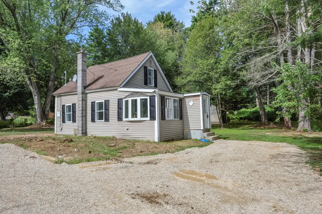 188 Main Street Fremont NH 03044