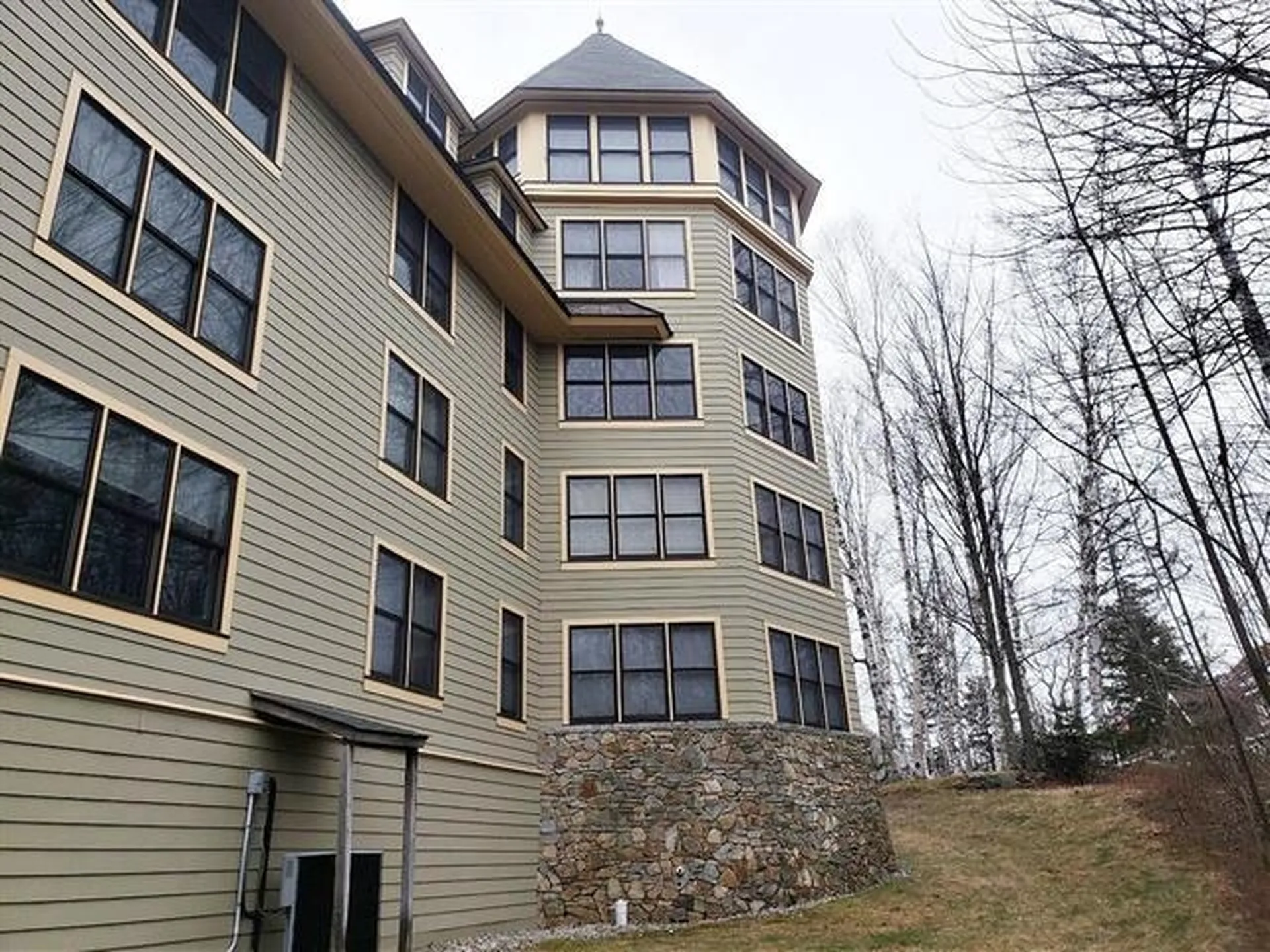 28 Packard's Road Waterville Valley NH 03215