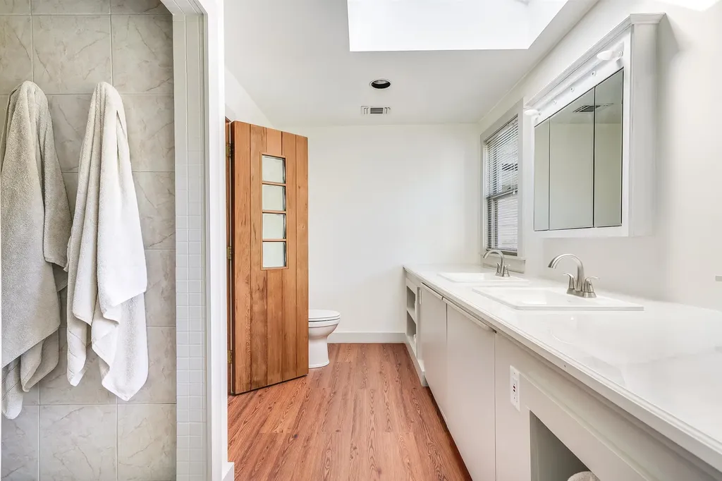 3 Elm Hill Road Peterborough NH 03458