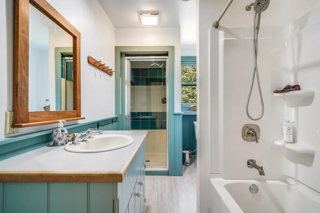 3 Elm Hill Road Peterborough NH 03458