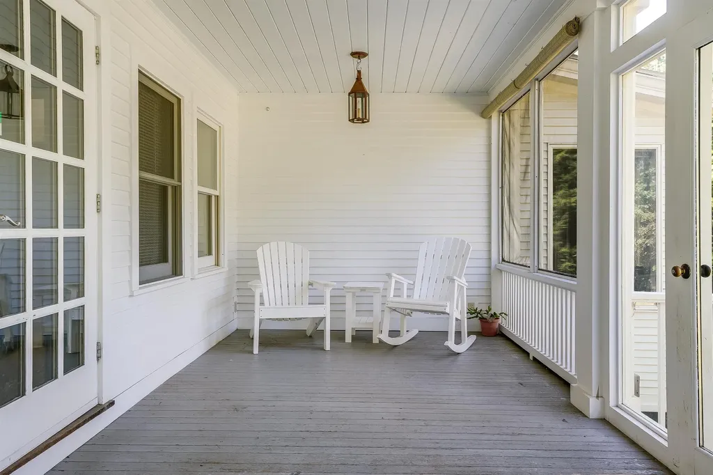 3 Elm Hill Road Peterborough NH 03458