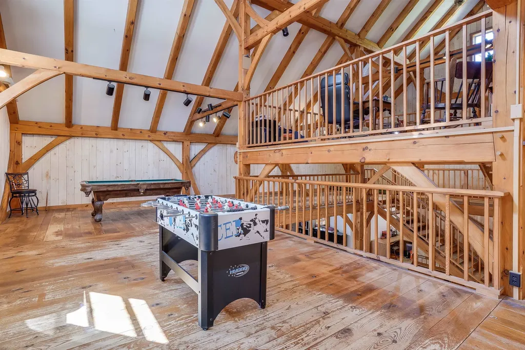 3 Elm Hill Road Peterborough NH 03458