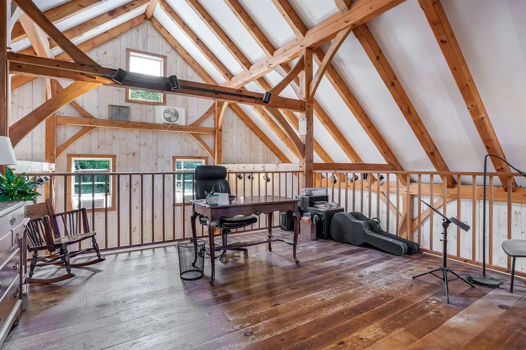 3 Elm Hill Road Peterborough NH 03458