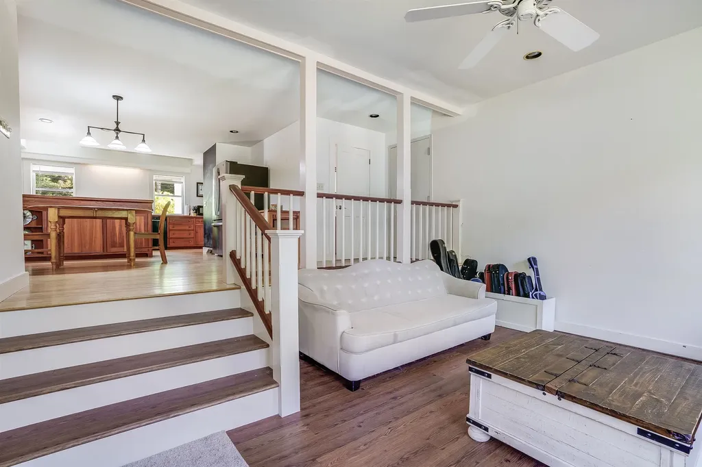 3 Elm Hill Road Peterborough NH 03458