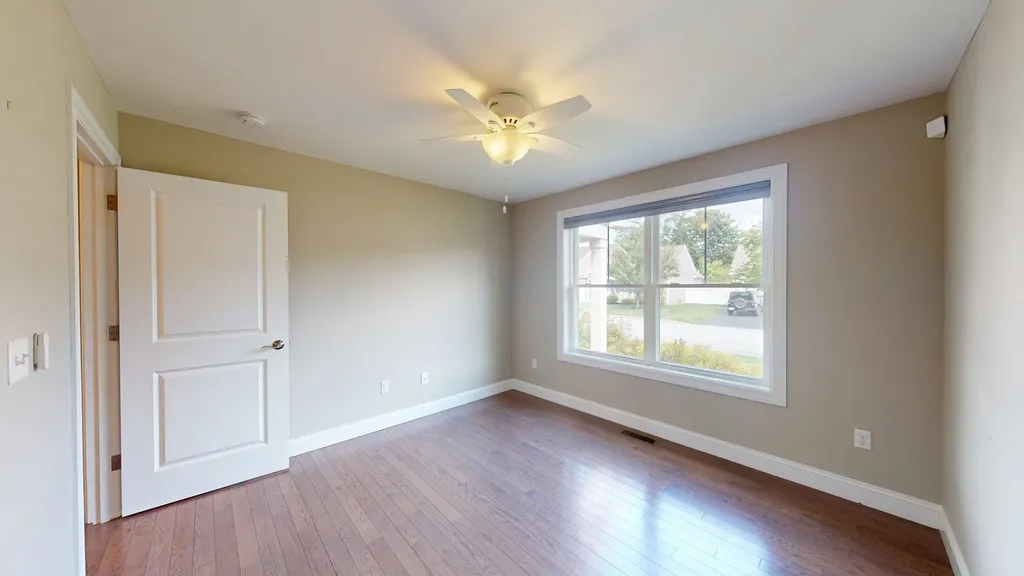 153 Shore Drive Nashua NH 03062