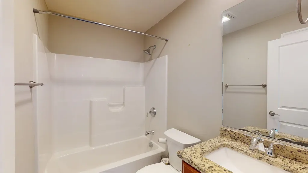 153 Shore Drive Nashua NH 03062