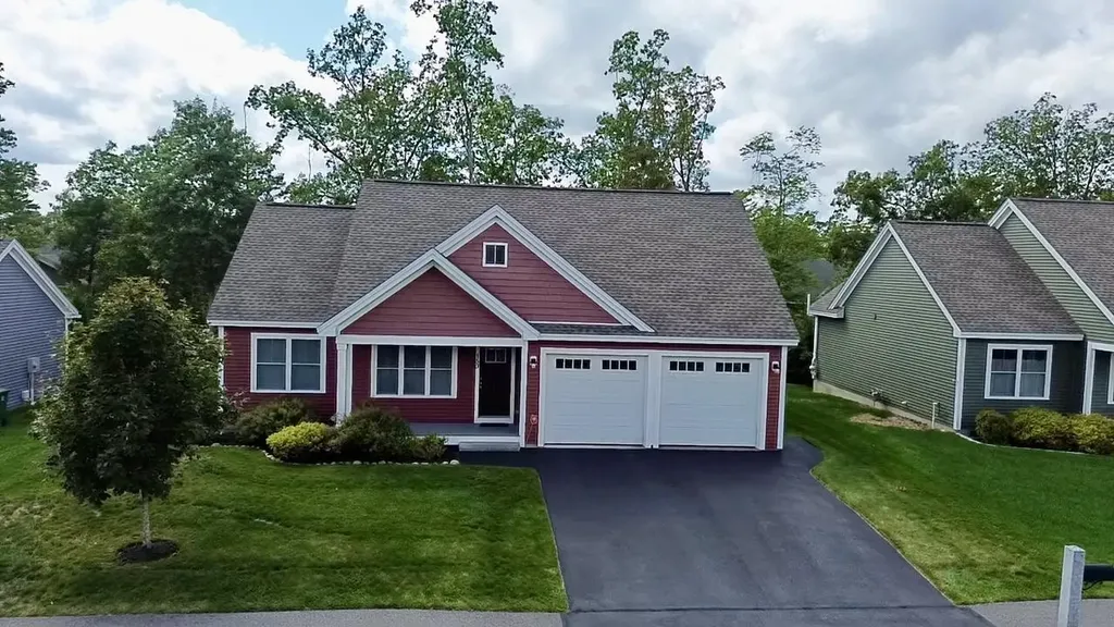 153 Shore Drive Nashua NH 03062