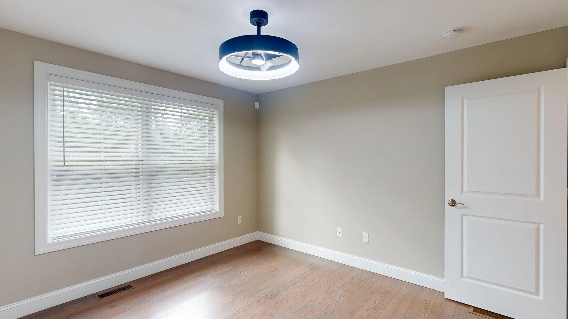 153 Shore Drive Nashua NH 03062