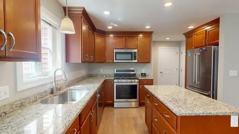 153 Shore Drive Nashua NH 03062