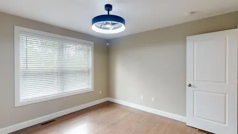 153 Shore Drive Nashua NH 03062