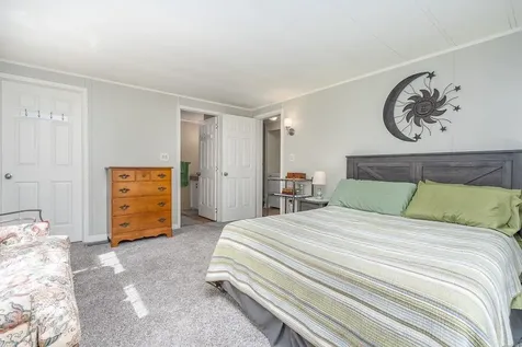 10 Roseberry Lane Rochester NH 03867
