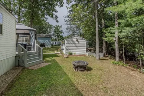 10 Roseberry Lane Rochester NH 03867