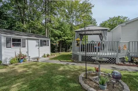 10 Roseberry Lane Rochester NH 03867