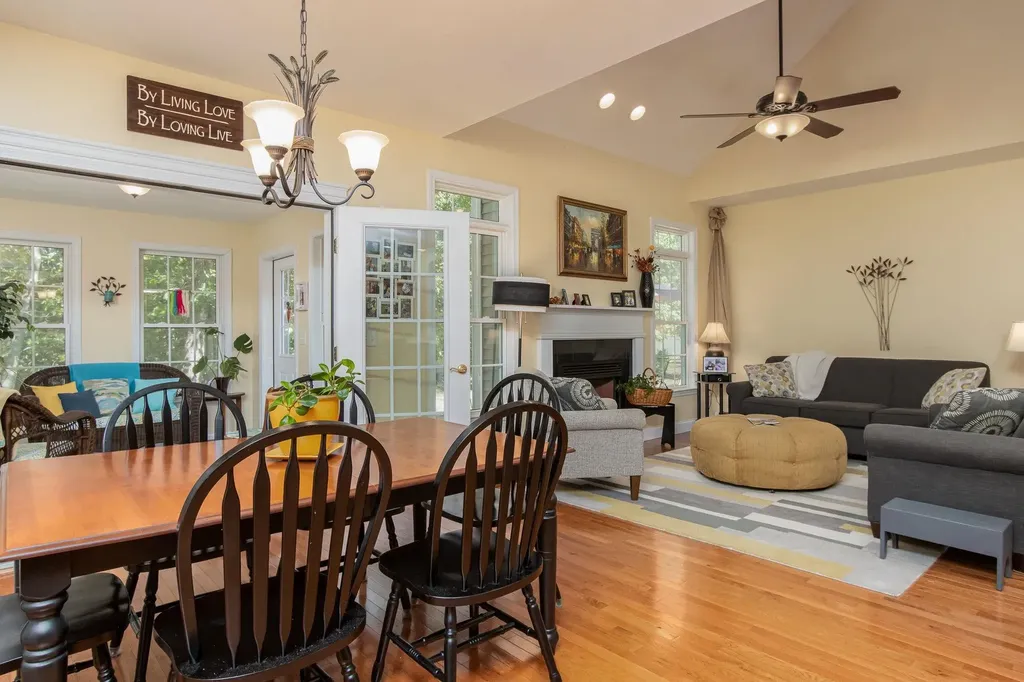 3 Old Dover Road Concord NH 03301