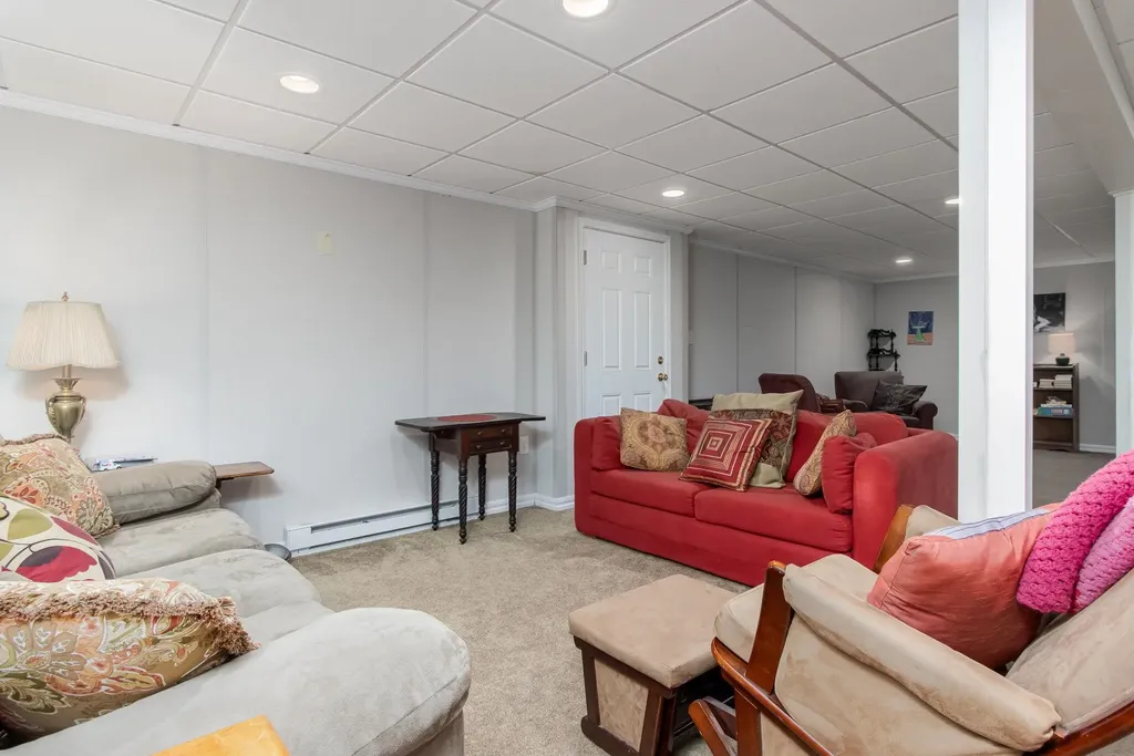 3 Old Dover Road Concord NH 03301