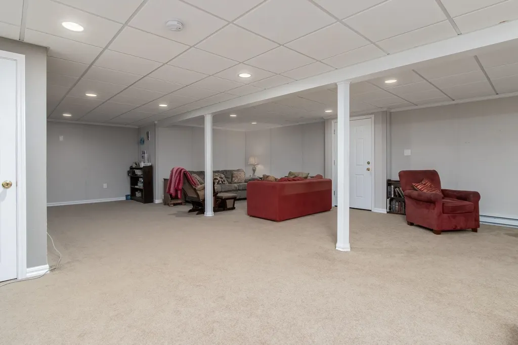 3 Old Dover Road Concord NH 03301