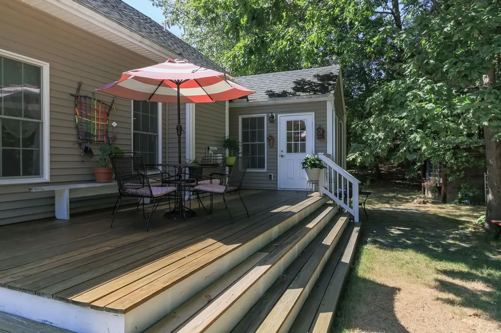 3 Old Dover Road Concord NH 03301