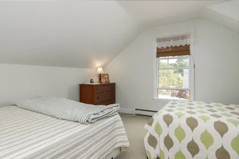 3 Old Dover Road Concord NH 03301