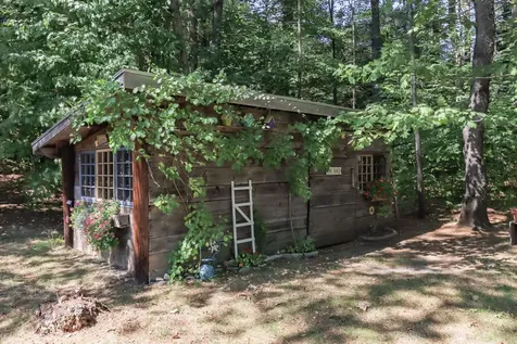 3 Old Dover Road Concord NH 03301