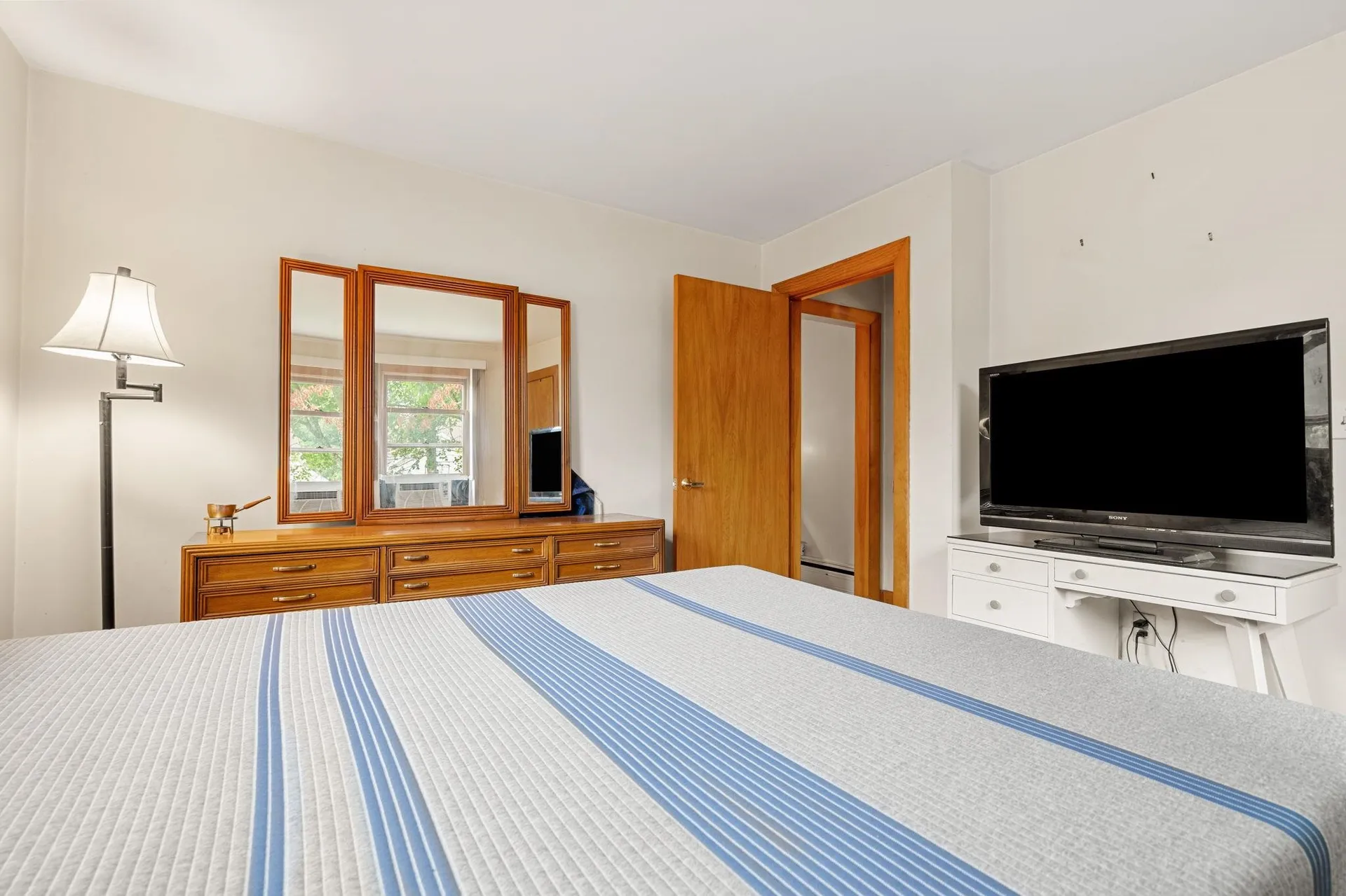 53 Lawrence Road Salem NH 03079