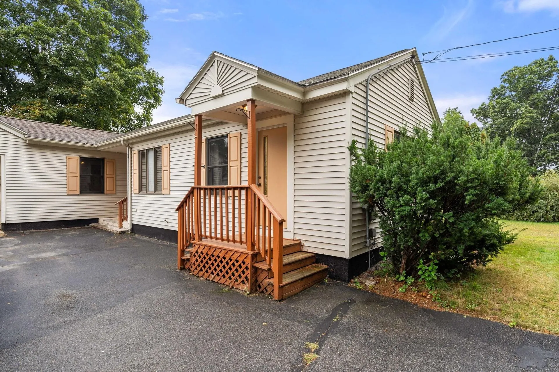 53 Lawrence Road Salem NH 03079