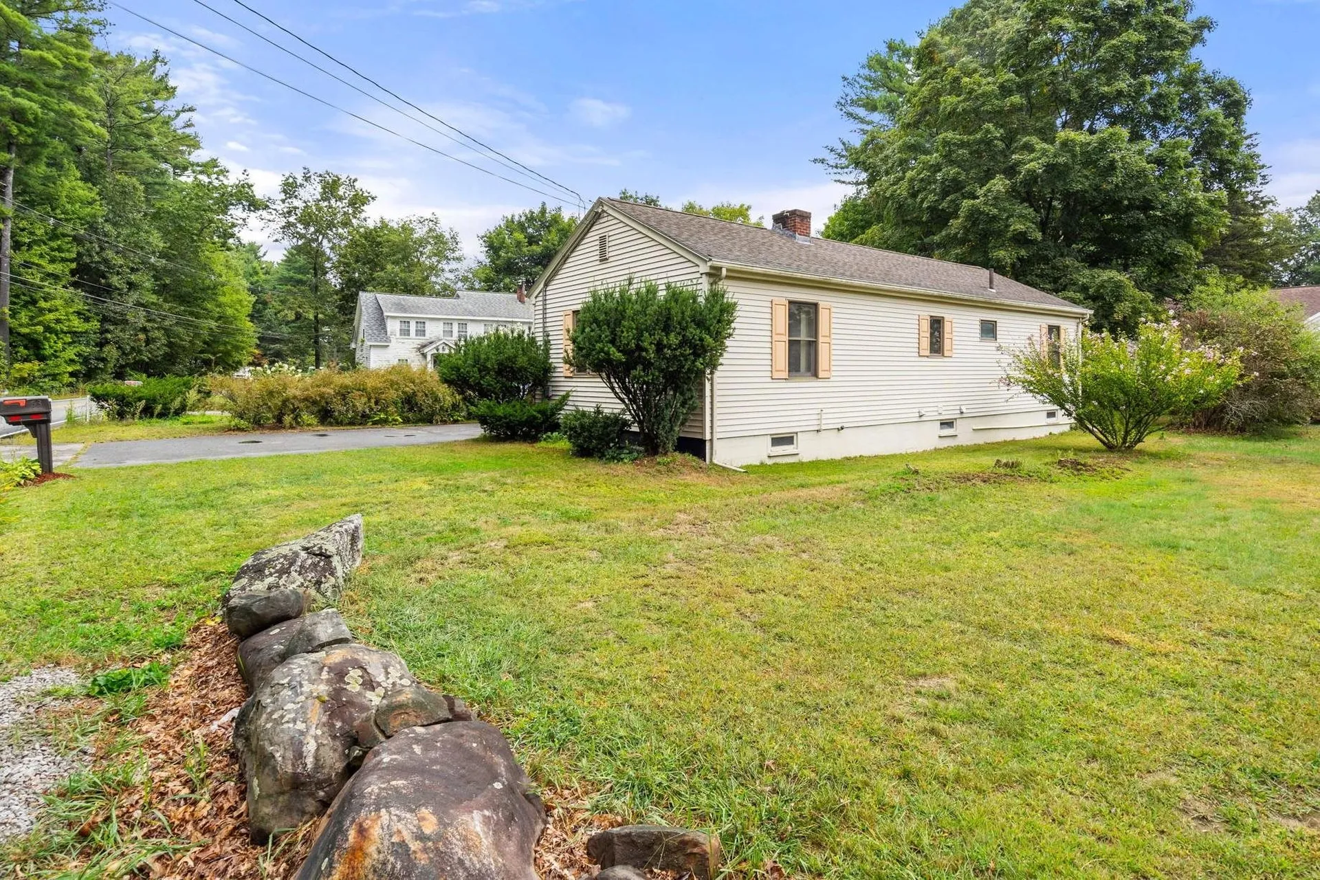53 Lawrence Road Salem NH 03079