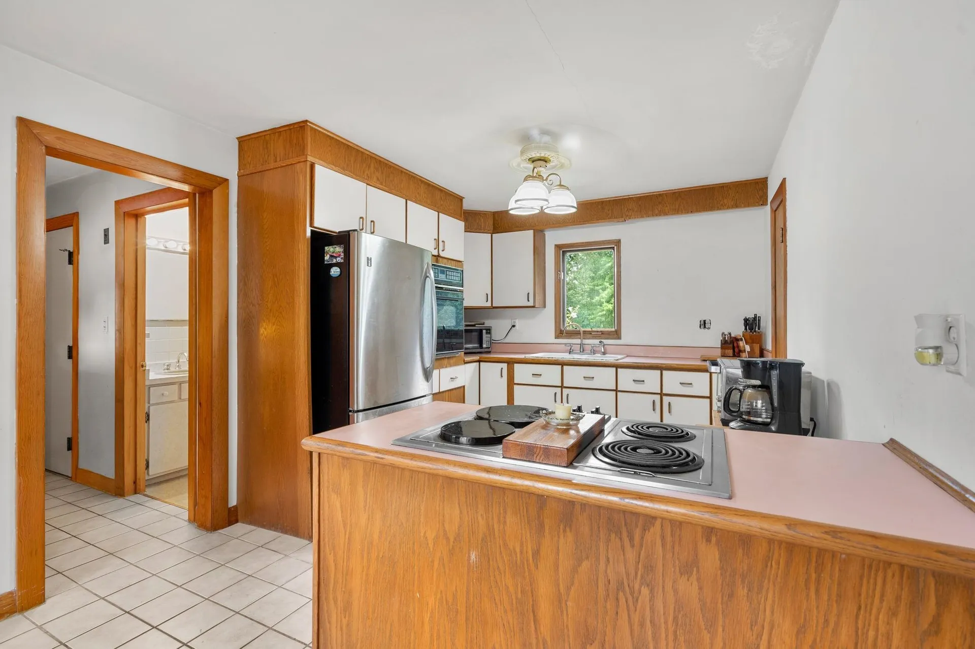 53 Lawrence Road Salem NH 03079