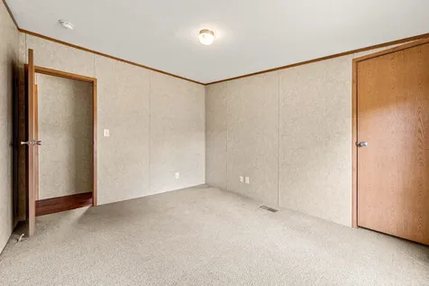 5 N Fuchsia Drive Rochester NH 03867