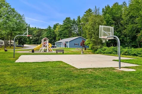 5 N Fuchsia Drive Rochester NH 03867