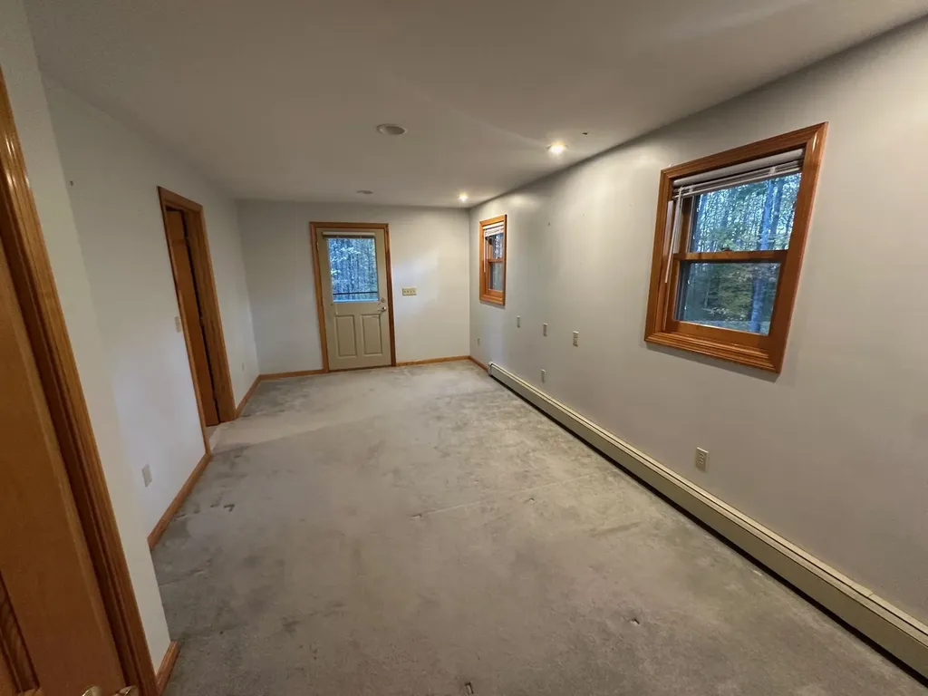 948 Strafford Road Barrington NH 03825